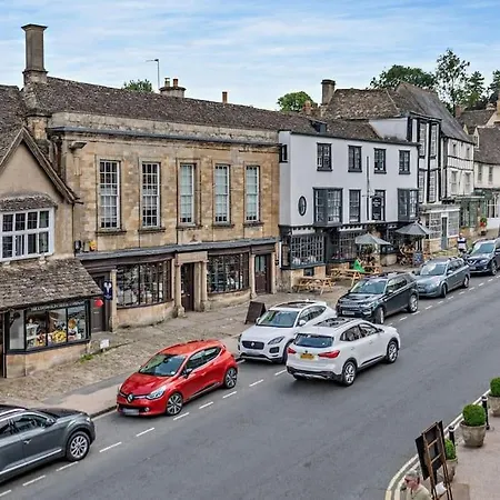 Spacious Cottage In The Centre Of Burford, Cotswolds Exterior photo