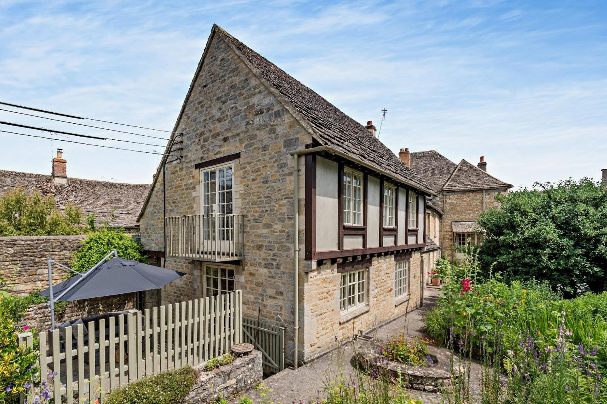Spacious In The Centre Of Burford, Cotswolds Burford