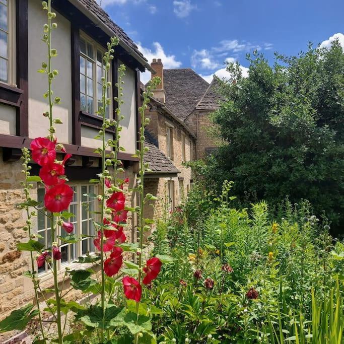 Spacious In The Centre Of Burford, Cotswolds Burford
