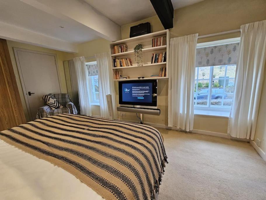 Spacious In The Centre Of Burford, Cotswolds Holiday home *