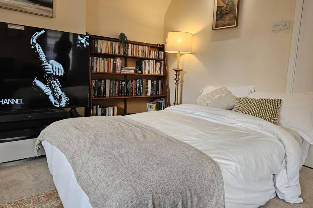 Spacious In The Centre Of Burford, Cotswolds Holiday home Burford