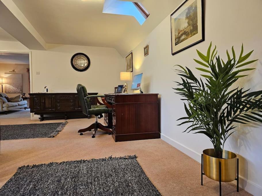 Spacious In The Centre Of Burford, Cotswolds Holiday home